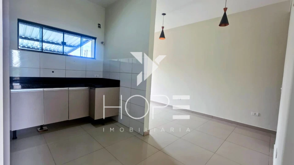 Casa para Venda e Locação – 131 m² – Colúmbia – Londrina/PR