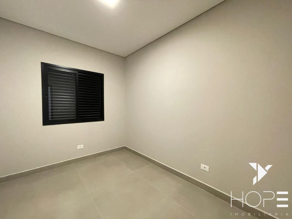 Casa térrea à venda – 250m² – Loteamento Chamonix – Zona Leste – Londrina/PR