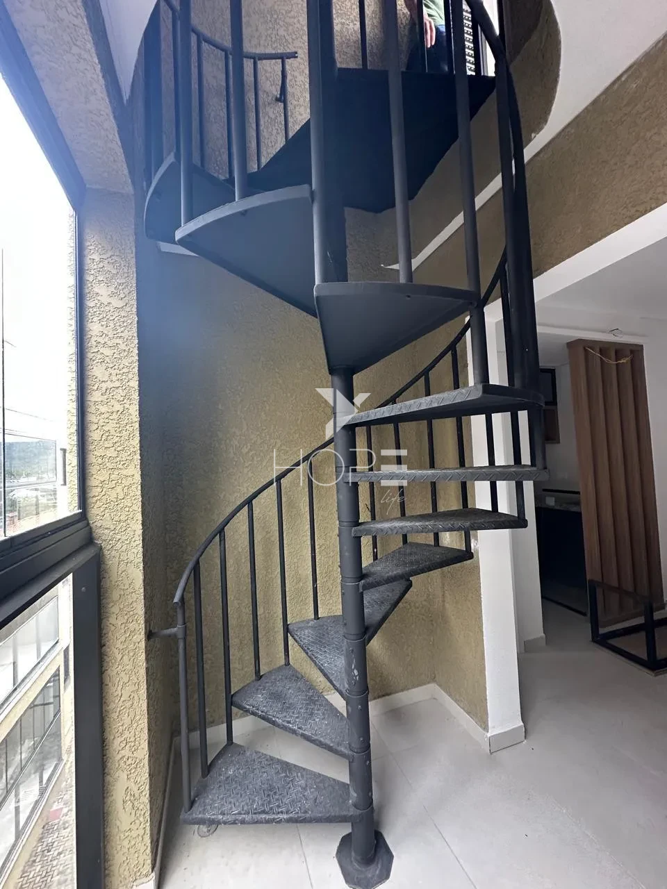 Imagens do imóveis Cobertura duplex à venda em Matinhos, Centro, com 91 m², 2 quartos, área gourmet e 1 vaga de garagem - Aceita permuta por imóvel em Londrina/PR.