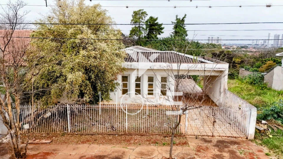 Casa à venda com 4 quartos no Jardim Champagnat – Londrina