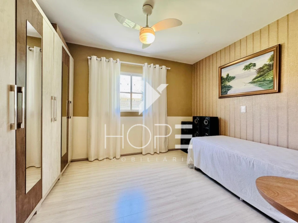 Imagens do imóveis Chácara à venda 450m² 4 quartos – Terreno 3.040m²– próxima ao Sun Lake Residence – Londrina