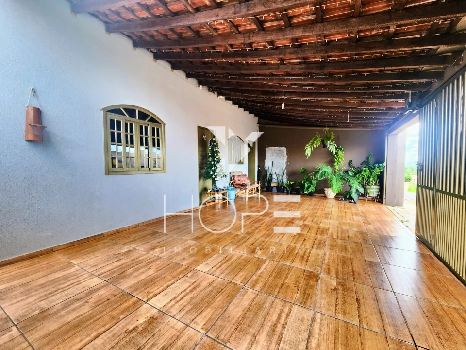 Casa à venda – 2 quartos – proximo a Saul Elkind – Londrina/PR