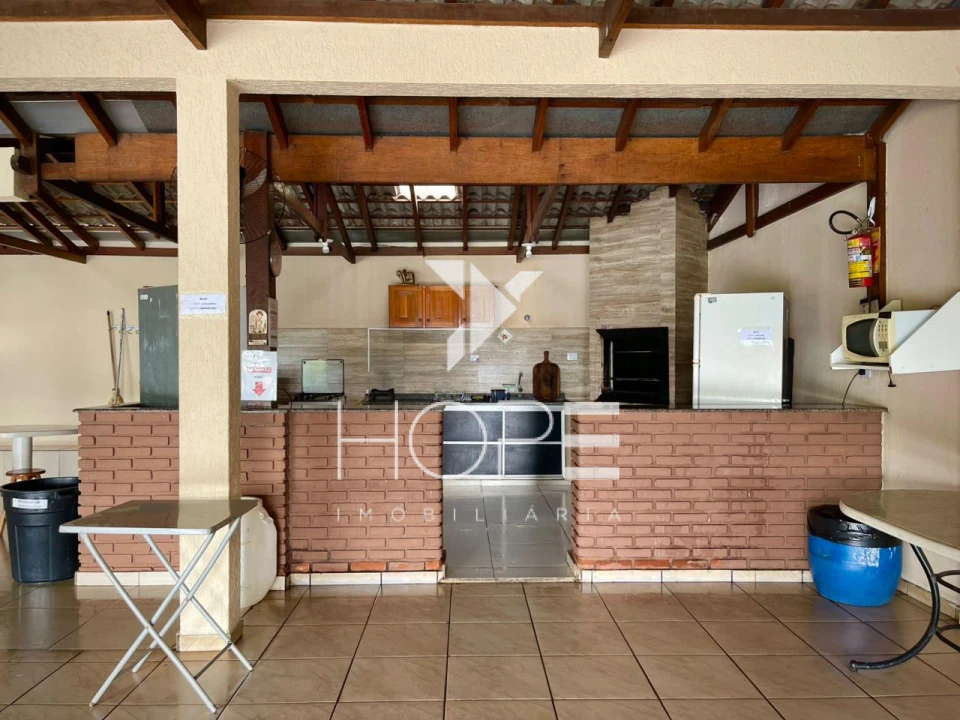 Chácara à Venda - Porteira Fechada – 450m² – Bairro Colúmbia – Zona Oeste – Londrina/PR