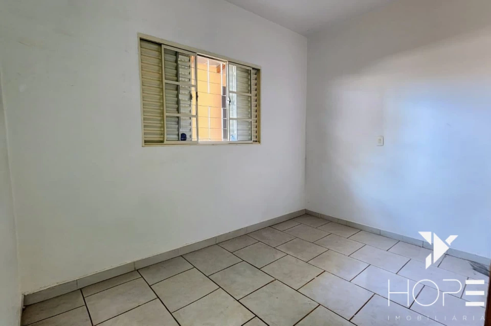 Imagens do imóveis Casa geminada à venda – 3 Quartos com suíte – Jardim Honda 2 – Londrina/PR