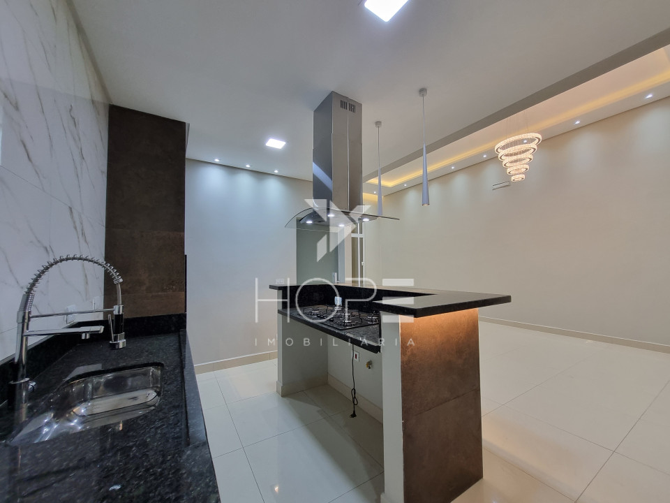 Imagens do imóveis CASA DE LUXO EM CONDOMÍNIO Á VENDA  NA ZONA NORTE - LONDRINA, PR