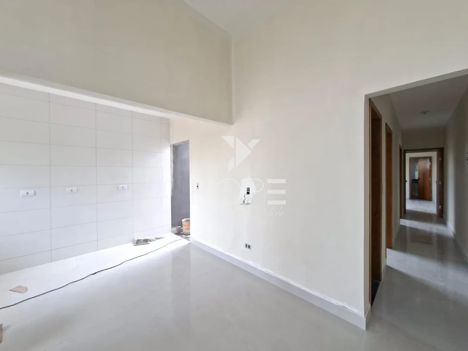 Imagens do imóveis Casa Geminada à venda com 71 m² - 3 quartos - 1 suíte - Jardim Montecatini - Zona Leste - Londrina PR