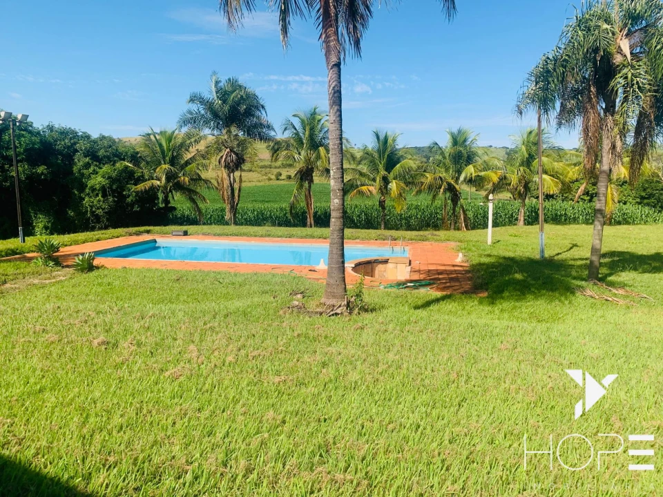 Imagens do imóveis Fazenda agrícola e pecuária à venda – 84 alqueires – Sertanópolis/PR