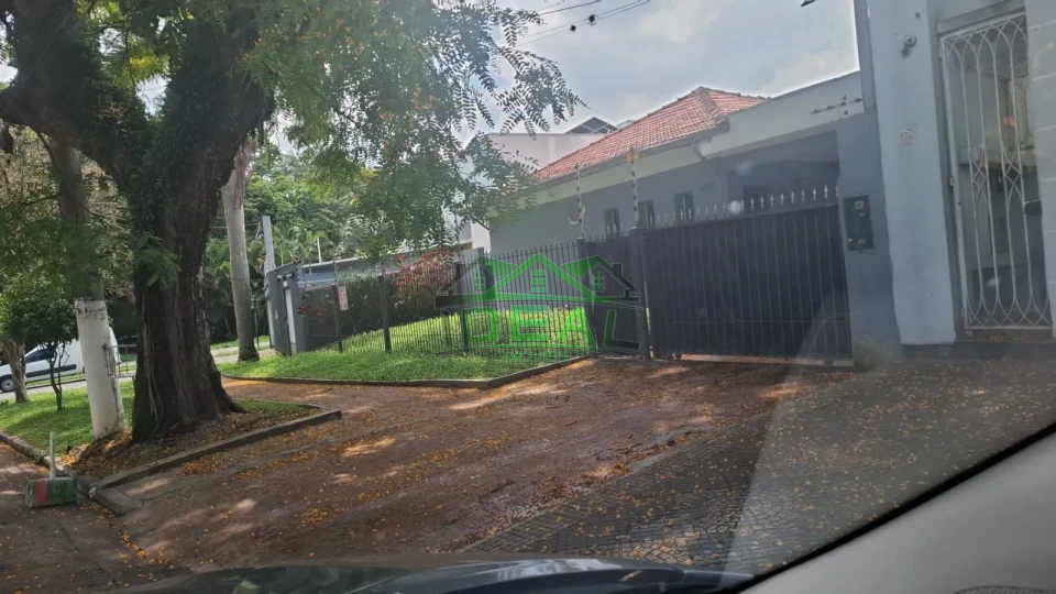 Imagens do imóveis Casa Térrea no Alto da Lapa, com 3 dormitórios