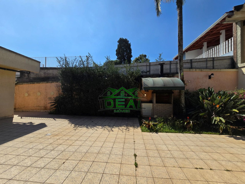 Casa à venda no Alto da Lapa, com possibilidade de uso residencial e comercial