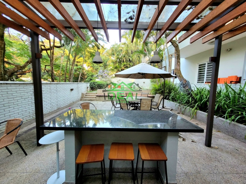 Sobrado para Venda no Alto da Lapa, 4 dorm(s), 2 suite(s), 4 vaga(s), 463 m², Reformada!