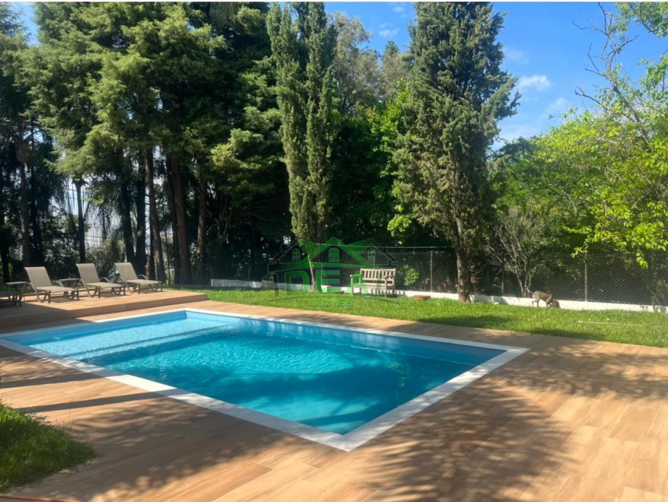 Casa de Condomínio para comprar 450m², 3 suítes, 6 vagas e 5 banheiros