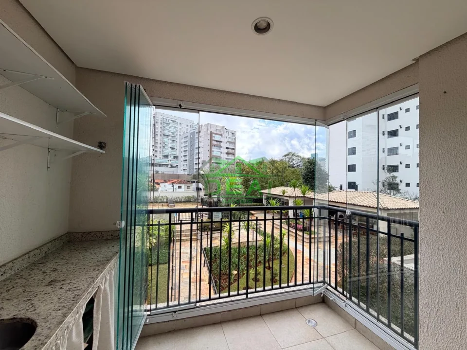 Apartamento para Locação na Vila Ipojuca, Varanda e Lazer Completo