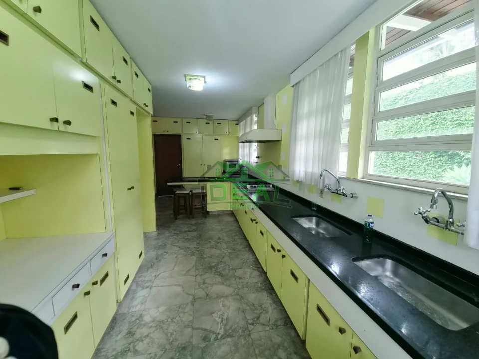Imagens do imóveis Mansão para Venda Alto da Lapa, com 1.739 metros de terreno