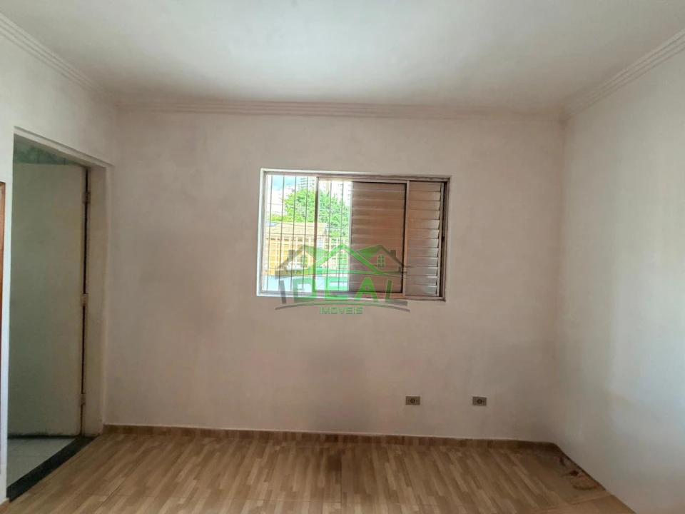 Casa para Venda no Parque da Lapa, 3 Doms, 3 Banheiros e 3 Vagas