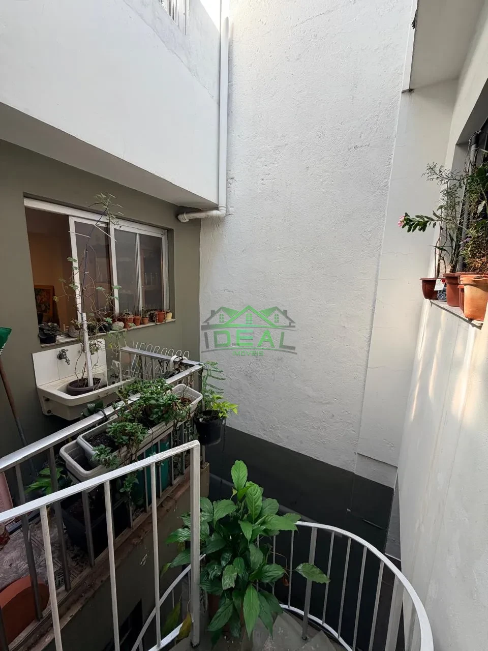 Sobrado para Venda no Alto da Lapa, Zona Mista, 5 Dormitórios, 2 suítes, 2 vagas e Salão de Festa