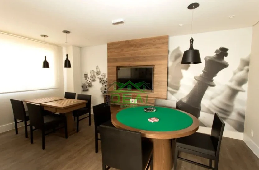 Apartamento para Compra na Lapa, 2 Dorms sendo 1 suíte, 2 vagas, 60m²