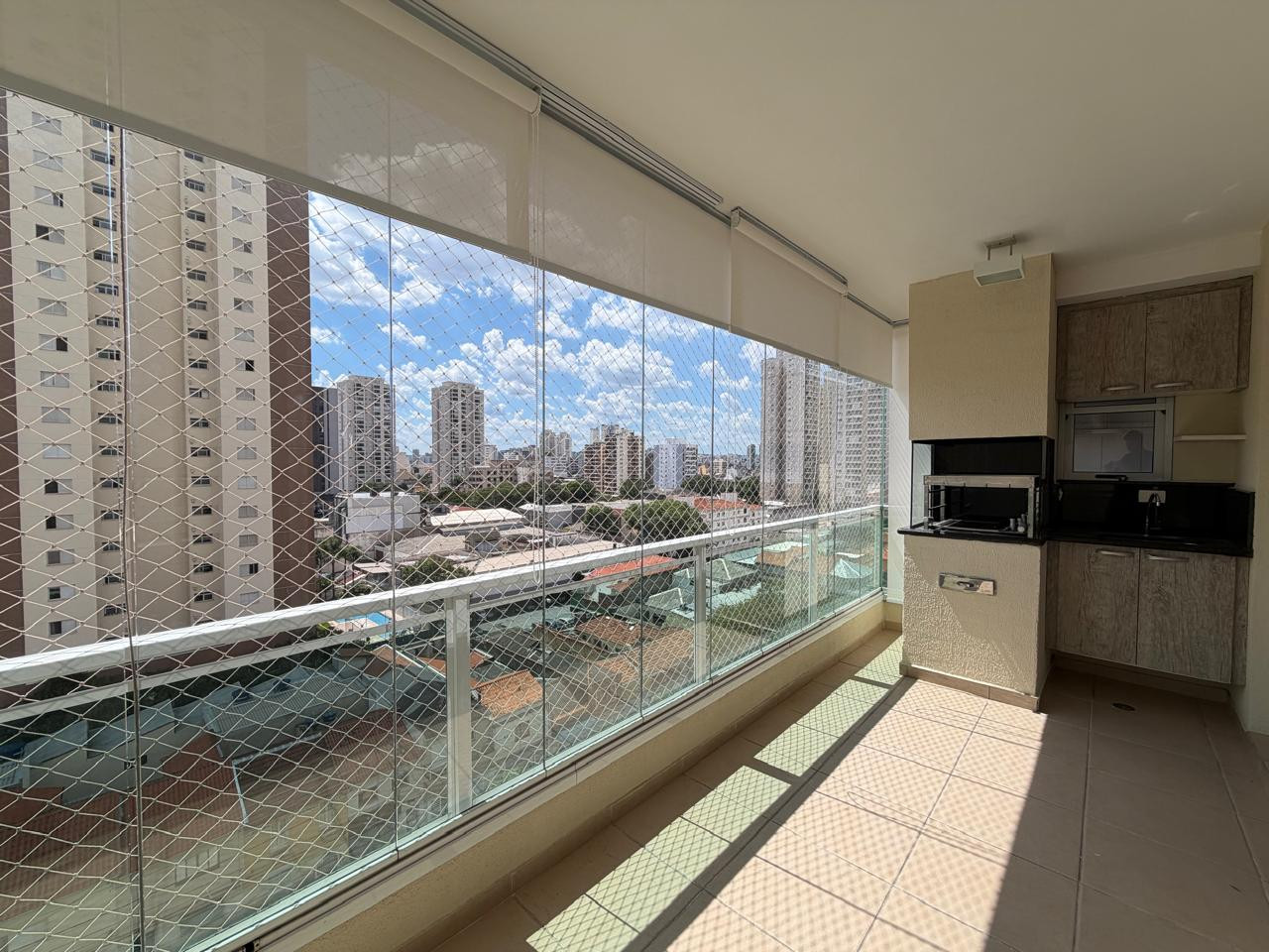 Apartamento com Varanda Gourmet para Locação ou Venda na Vila Romana, 3 suítes, 4 banheiros e 3 vagas