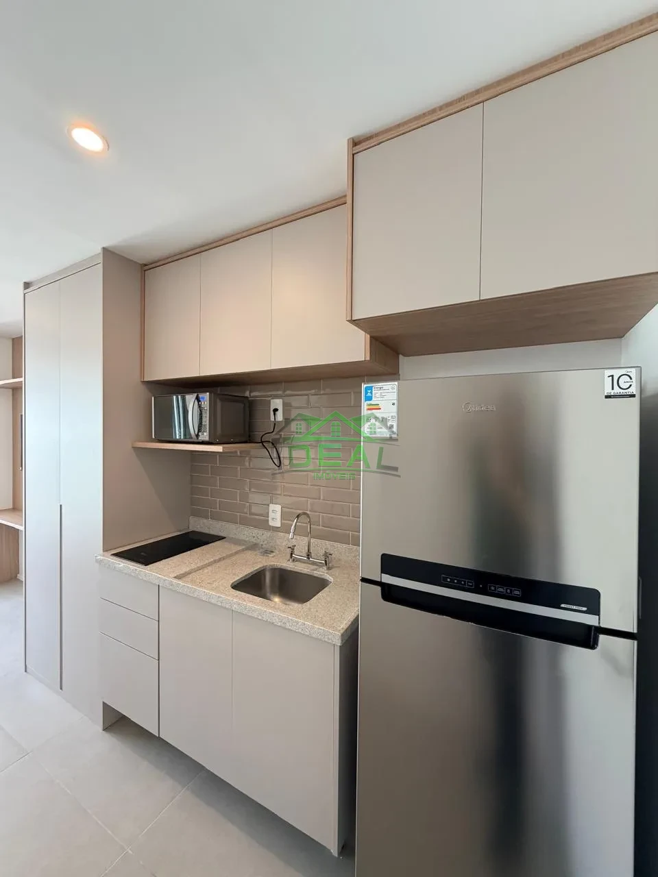 Studio para Locação na Vila Madalena, Em frente ao Metro e Lazer Completo