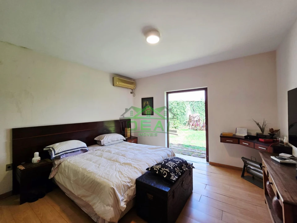 Casa para Venda no Boaçava, 1150m², Piscina e Churrasqueira