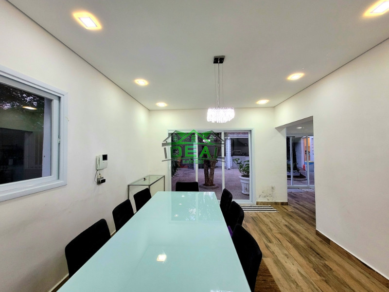 Sobrado para Venda no Alto da Lapa, 4 dorm(s), 2 suite(s), 4 vaga(s), 463 m², Reformada!