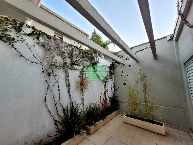 Sobrado para Venda no Alto da Lapa, 4 dorm(s), 2 suite(s), 4 vaga(s), 463 m², Reformada!