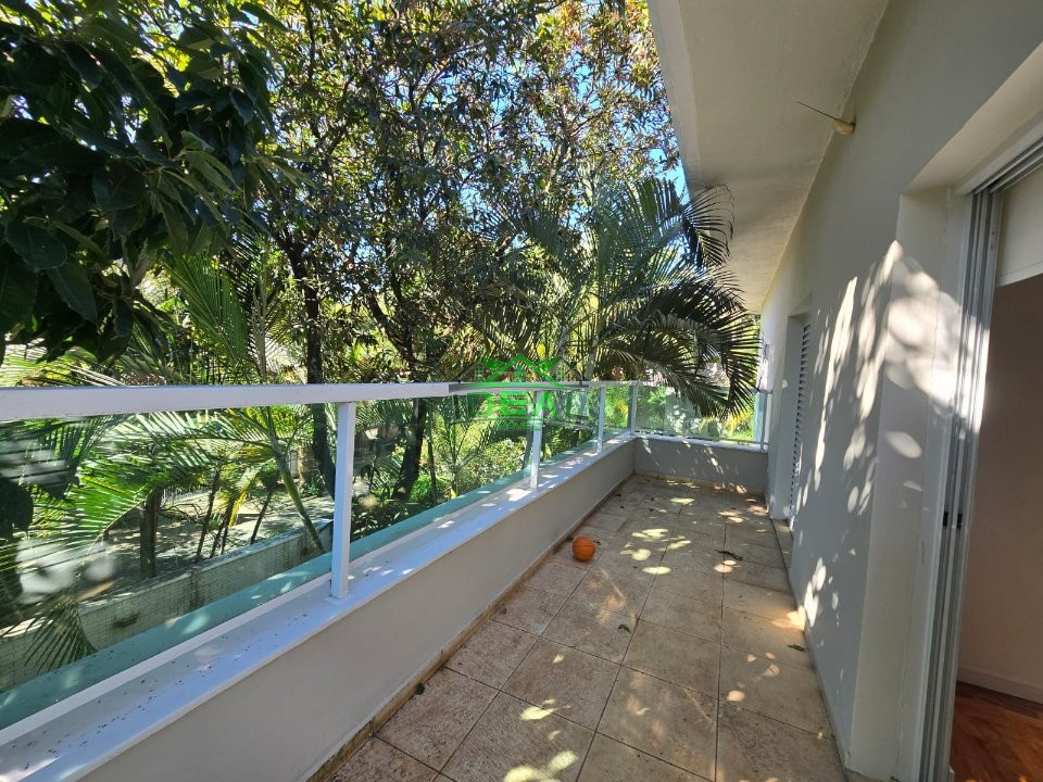 Sobrado para Venda no Alto da Lapa, 4 dorm(s), 2 suite(s), 4 vaga(s), 463 m², Reformada!