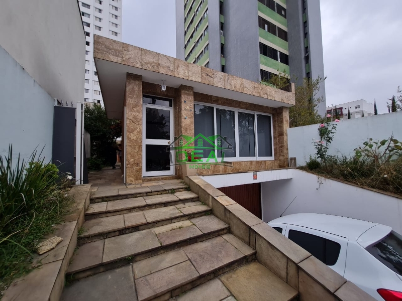 Casa Térrea para Venda no Alto da Lapa, 3 dorm(s), 1 suite(s), 10 vaga(s), 223 m²AC e 360AT Imagens do imóveis Casa Térrea para Venda no Alto da Lapa, 3 dorm(s), 1 suite(s), 10 vaga(s), 223 m²AC e 360AT