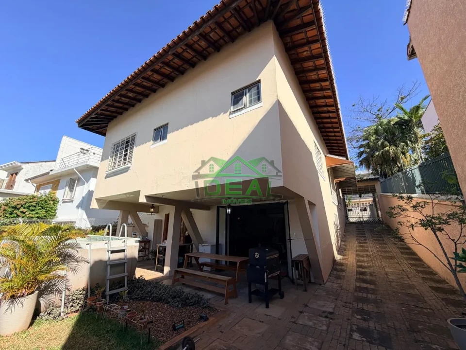 Imagens do imóveis Casa Térrea para Venda no Lapa, 4 suítes,  8 Vagas