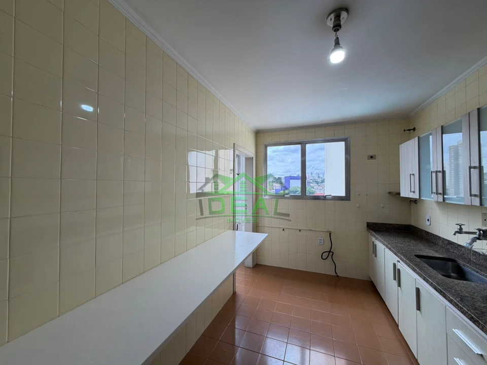 Apartamento para Locação no Alto da Lapa, 2 dorms sendo 1 suíte, 1 vaga e 98m