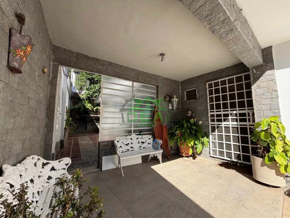 Imagens do imóveis 2 Casas para Venda na Lapa, 500m² terreno, 12 Frente
