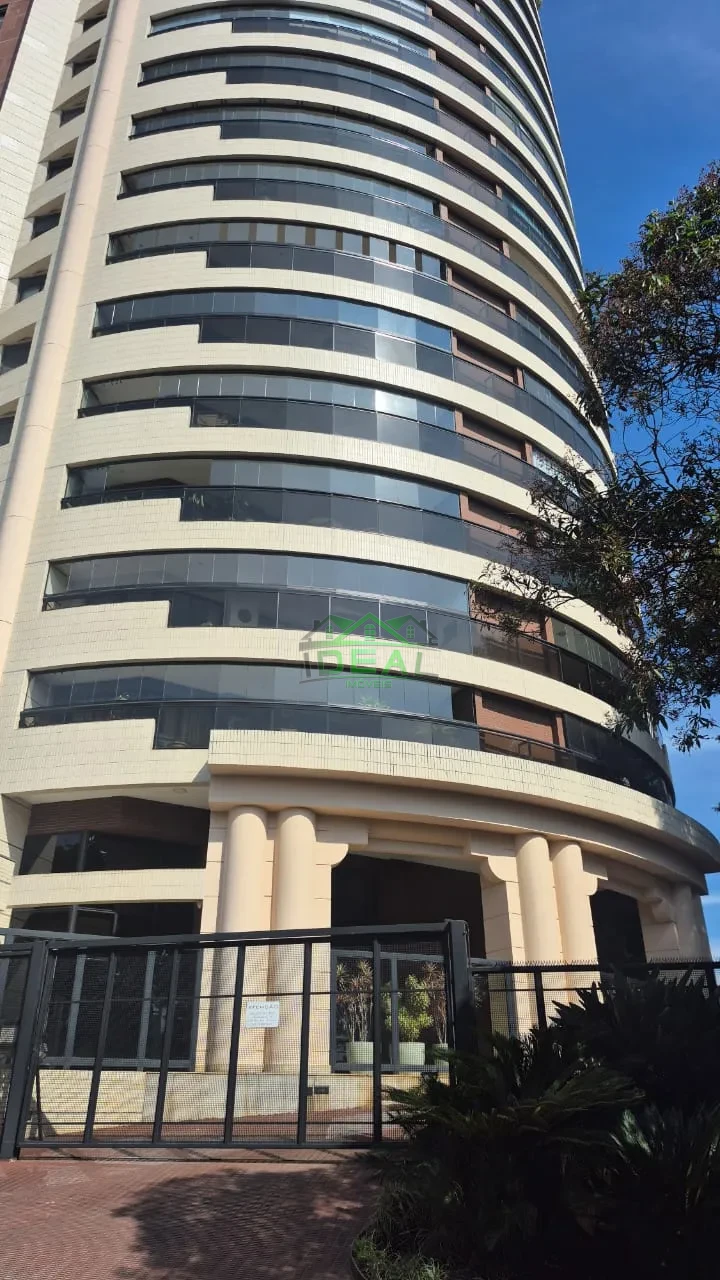 Apartamento de Alto Padrão  | 247m², 4 Suítes, 4 Vagas