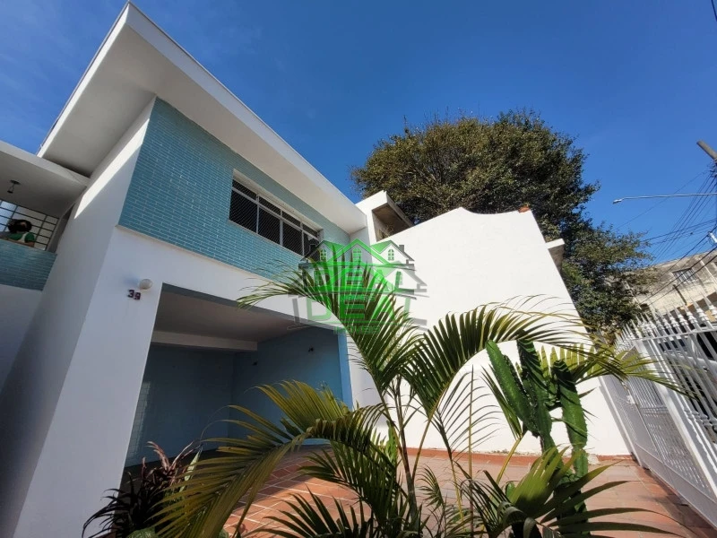 Imagens do imóveis Casa Térrea para Venda no Alto da Lapa, 3 dorm(s), 4 vaga(s), 131 m²