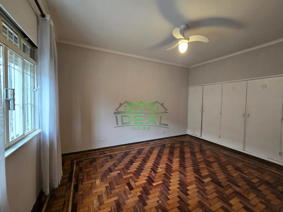 Casa Térrea para Venda no bairro Alto da Lapa, 3 dorm, 2 suíte, 6 vagas, 250 m, 600 m