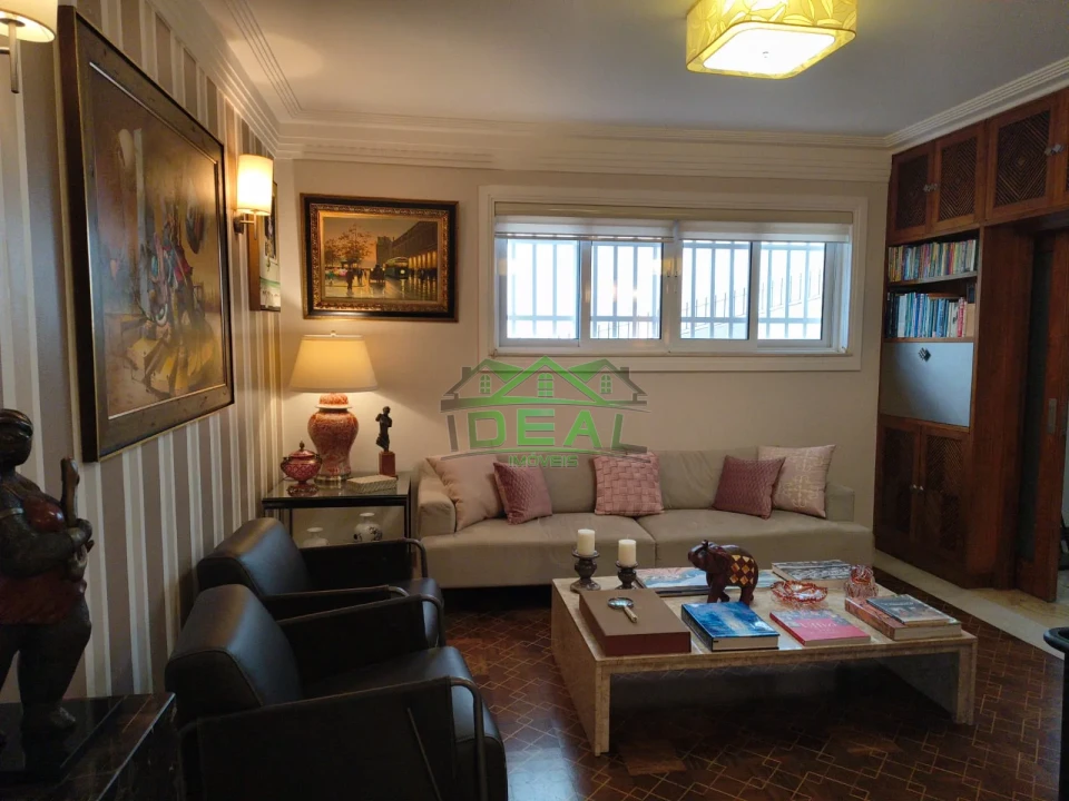 Imagens do imóveis Linda Casa com 4 suítes,6 vagas de garagem . Lazer completo