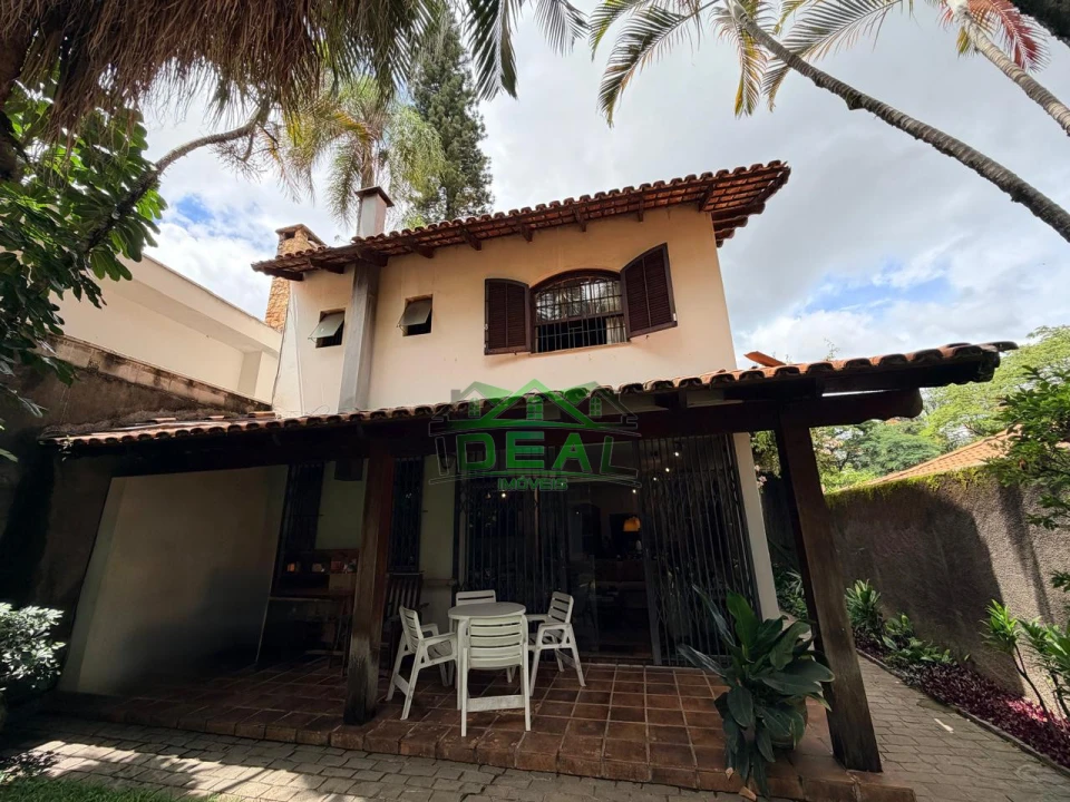 Casa para Venda no Alto da Lapa, 4 Dorm sendo 2 Suítes, 5 Banheiros