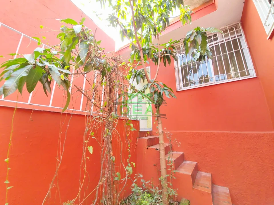 Imagens do imóveis Casa para locação, com 3 dormitórios, 2 vagas, Próximo ao MC DONALDS , na Cerro Corá