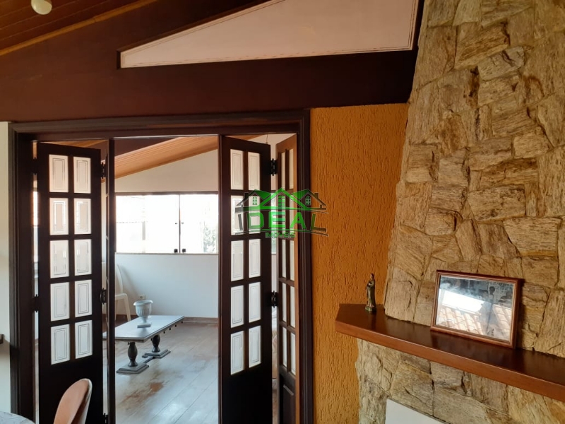 Sobrado para Venda no bairro Vila Ipojuca, 5 dorm, 2 suíte, 4 vagas, 348 m, 405 m