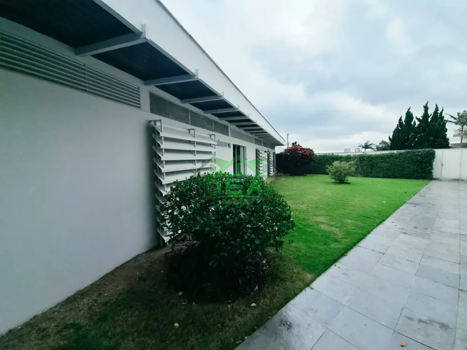 Imagens do imóveis Mansão para Venda Alto da Lapa, com 1.739 metros de terreno