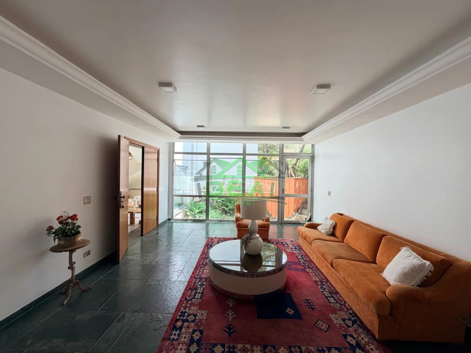 Imagens do imóveis Espaçoso Sobrado para Venda no Alto da Lapa, 4 suítes, 6 Banheiros e 6 Vagas