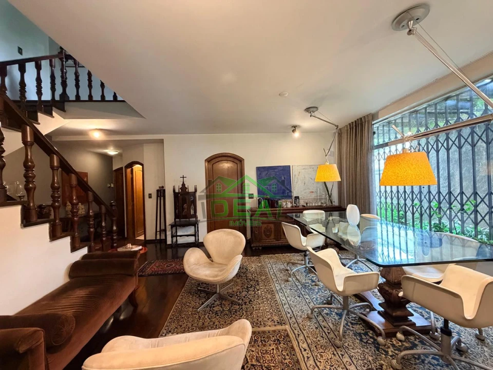 Casa para Venda no Alto da Lapa, 4 Dorm sendo 2 Suítes, 5 Banheiros