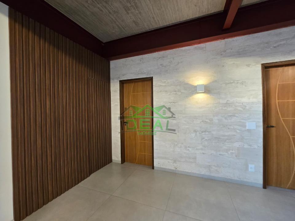 Nova casa de arquiteto à venda no Alto da Lapa!