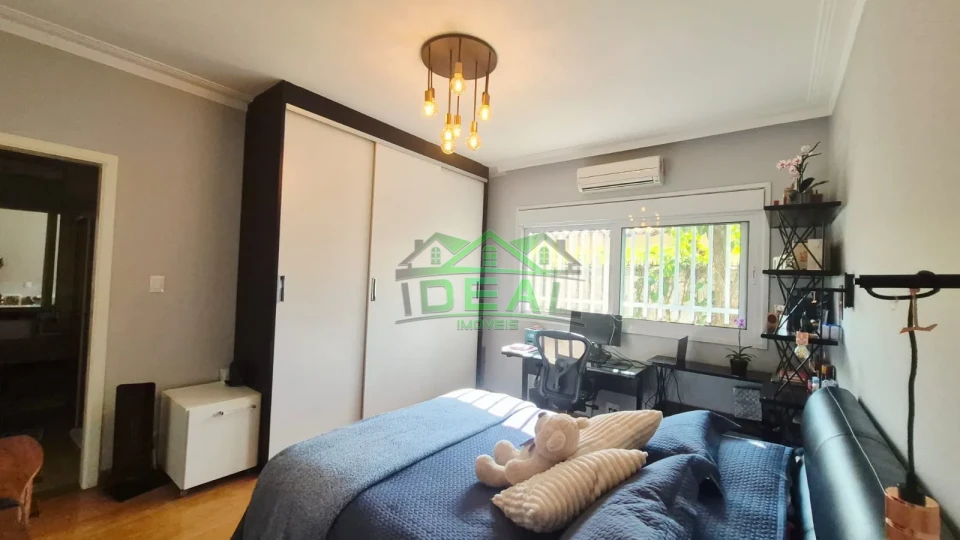 Imagens do imóveis Linda Casa com 4 suítes,6 vagas de garagem . Lazer completo