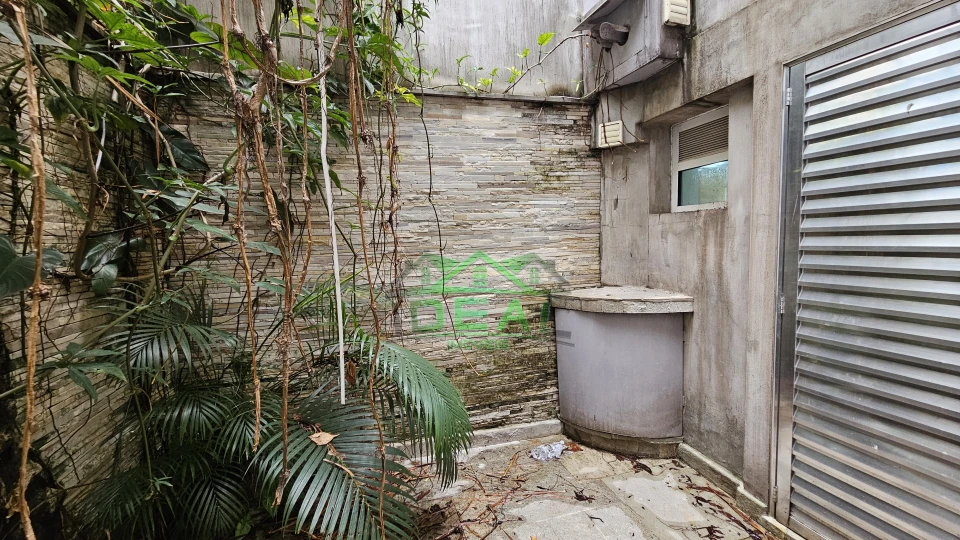 Imagens do imóveis Salão Comercial para Locação em Pinheiros, Restaurante, Farmácia, entre outros