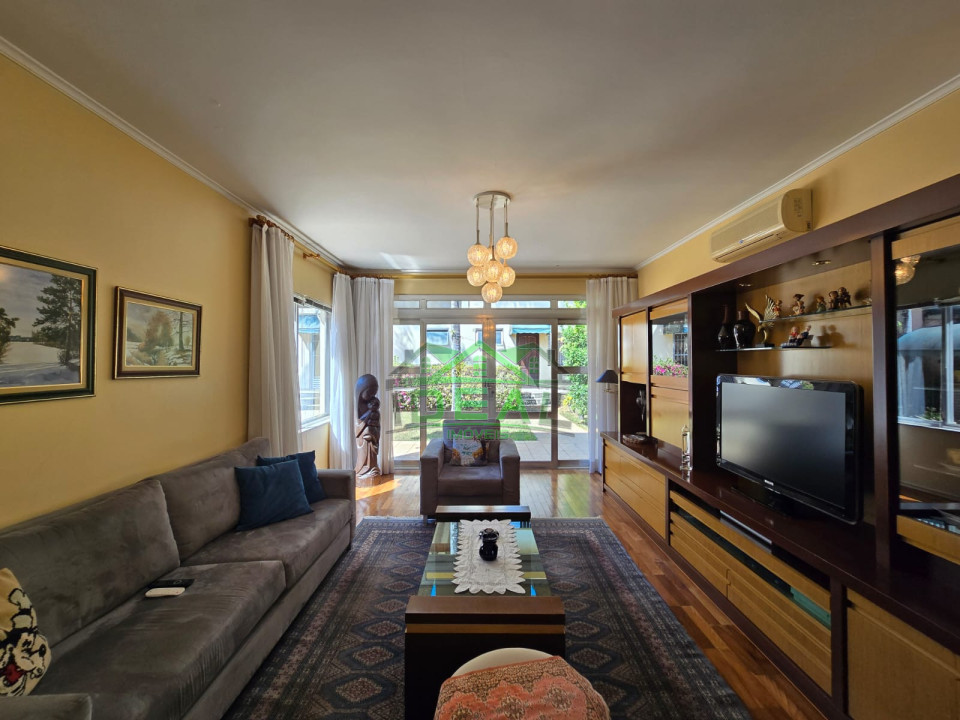 Casa à venda no Alto da Lapa, com possibilidade de uso residencial e comercial Imagens do imóveis Casa à venda no Alto da Lapa, com possibilidade de uso residencial e comercial