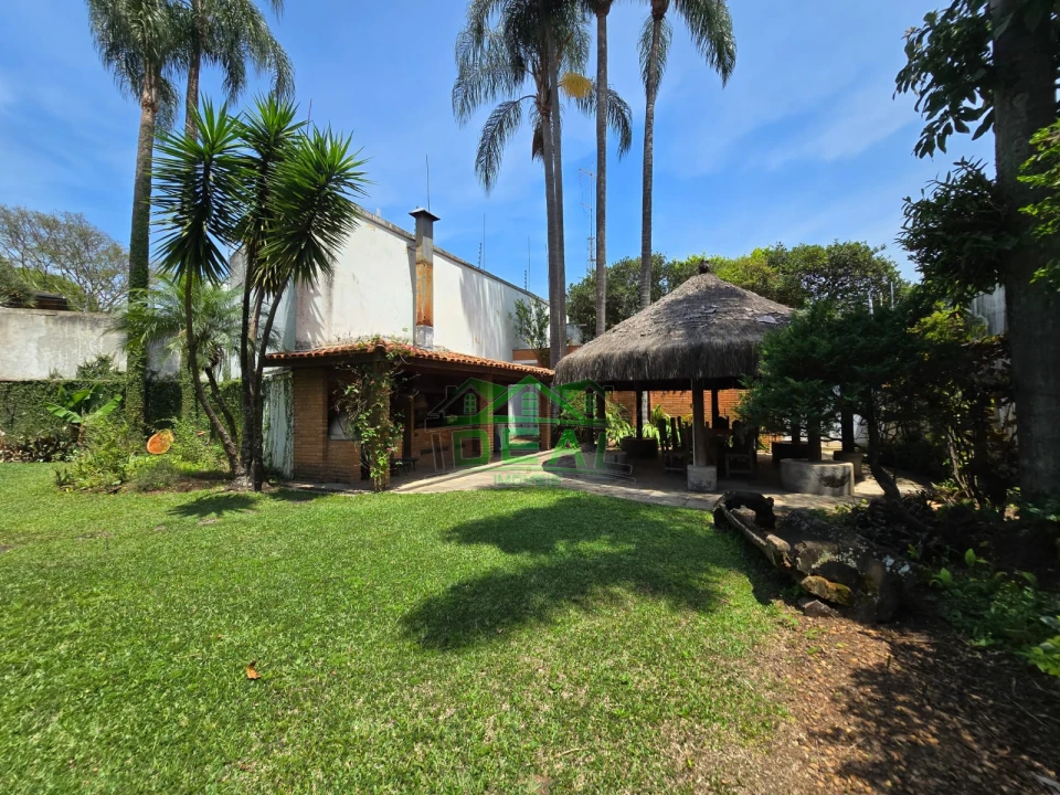 Casa para Venda no Boaçava, 1150m², Piscina e Churrasqueira