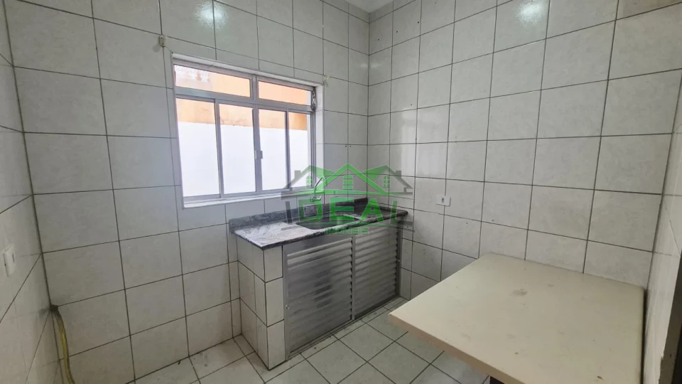 Imagens do imóveis Casa a venda com 2 dormitórios, sendo um suíte, parte inferior com 2 dormitórios,5 vagas de garagem