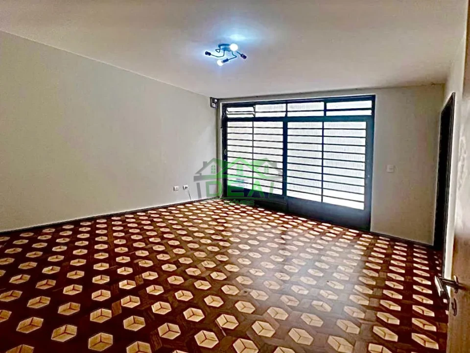 Sobrado para Locação ou Venda na Vila Mariana | 3 dormitórios sendo 1 suíte, 3 vagas