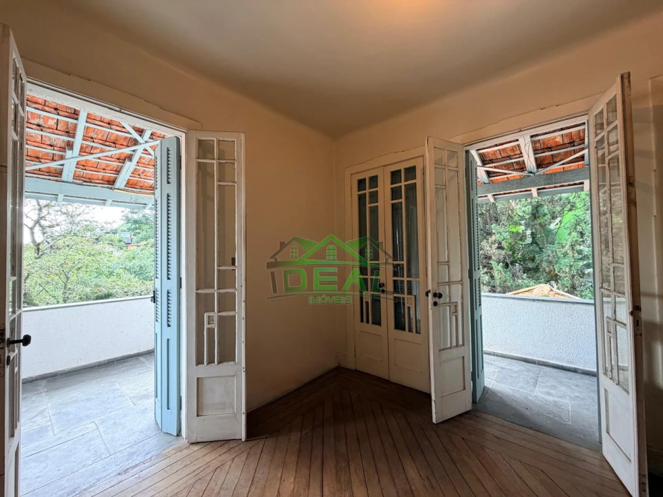 Sobrado para Venda no bairro Alto da Lapa, 3 dorm, 1 suíte, 4 vagas, 180 m