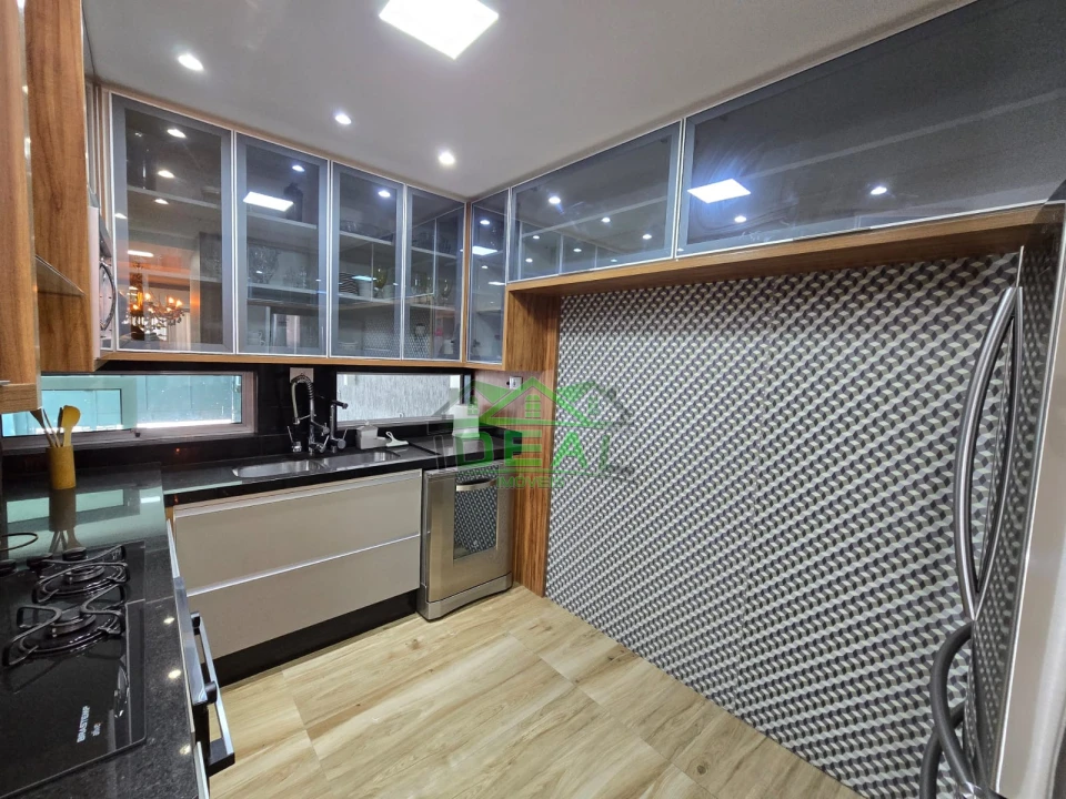 Imagens do imóveis Sobrado para Alugar no Condomínio Recanto City Anastácio, Piscina e Espaço Gourmet