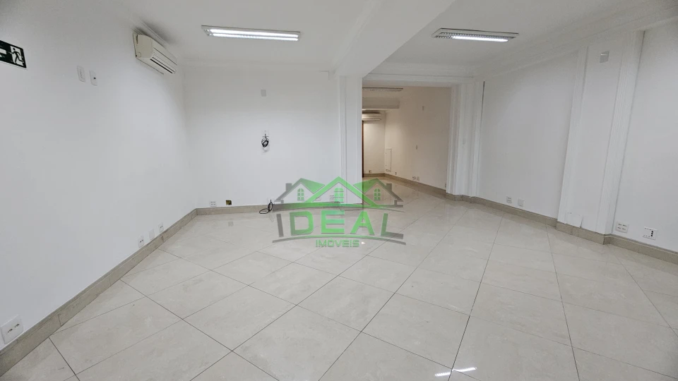 Salão Comercial para Locação em Pinheiros, Restaurante, Farmácia, entre outros